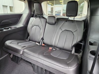 2025 Chrysler Pacifica PACIFICA SELECT