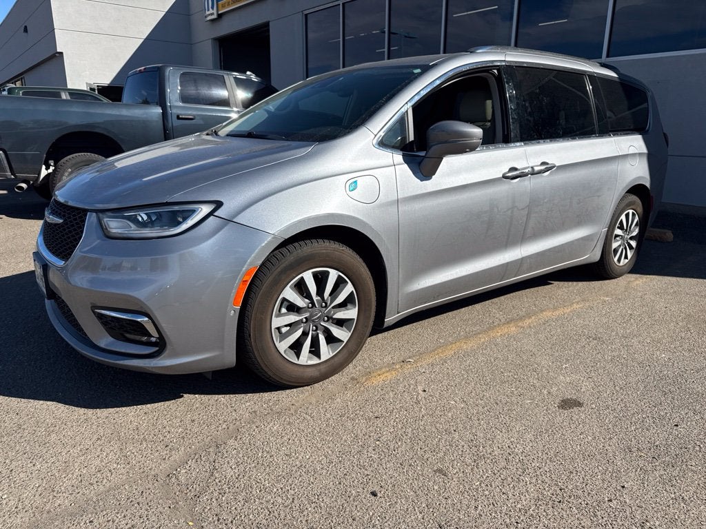 2021 Chrysler Pacifica Hybrid Touring L