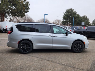 2026 Chrysler Pacifica PACIFICA LIMITED AWD