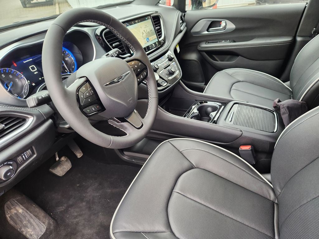 2026 Chrysler Pacifica PACIFICA LIMITED AWD