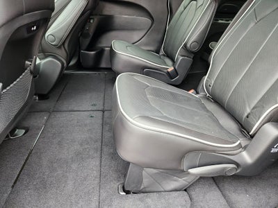 2026 Chrysler Pacifica PACIFICA LIMITED AWD