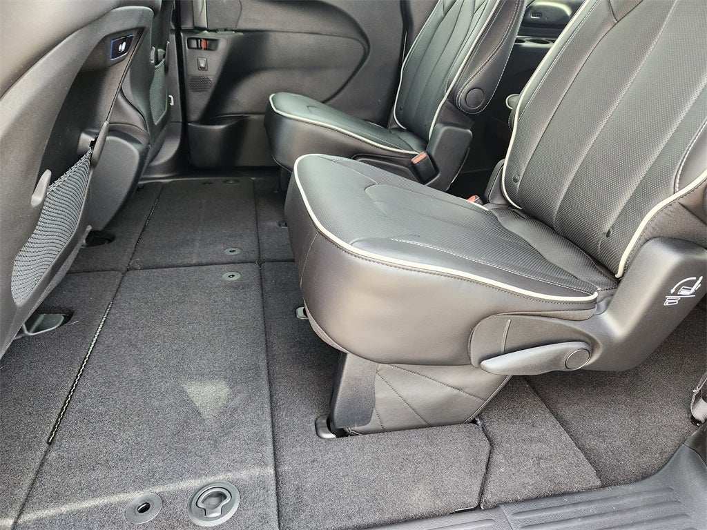 2026 Chrysler Pacifica PACIFICA LIMITED AWD