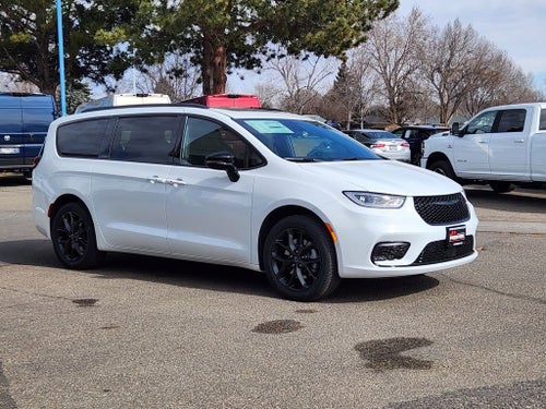 2026 Chrysler Pacifica PACIFICA LIMITED AWD