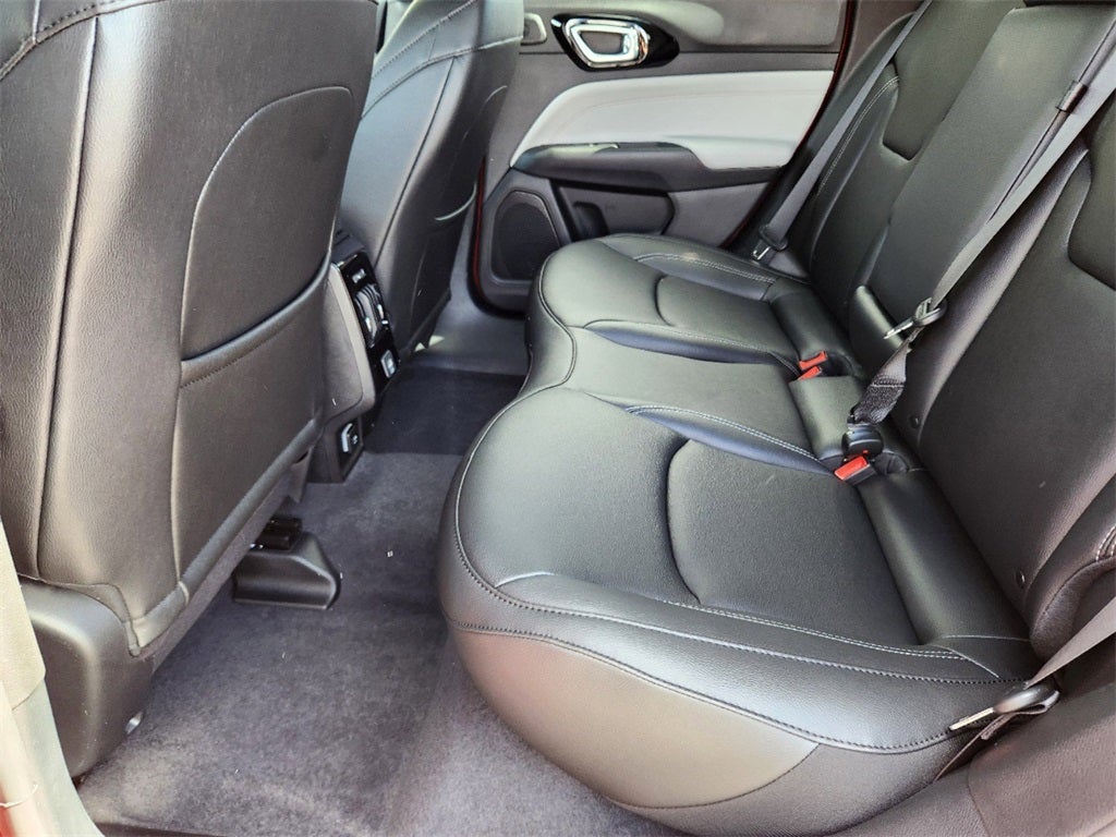 2025 Jeep Compass COMPASS LIMITED 4X4