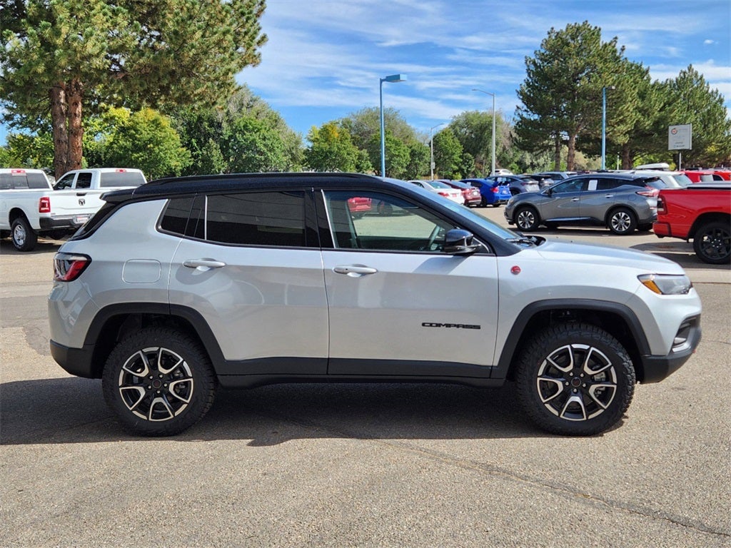 2025 Jeep Compass COMPASS TRAILHAWK 4X4