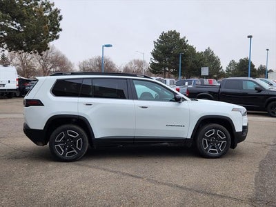 2026 Jeep Cherokee CHEROKEE LAREDO 4X4