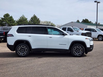 2026 Jeep Cherokee CHEROKEE LAREDO 4X4