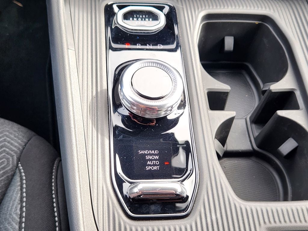 2026 Jeep Cherokee CHEROKEE LAREDO 4X4