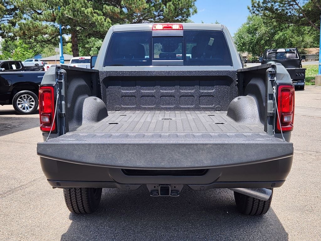 2026 RAM 3500 RAM 3500 TRADESMAN CREW CAB 4X4 6'4' BOX