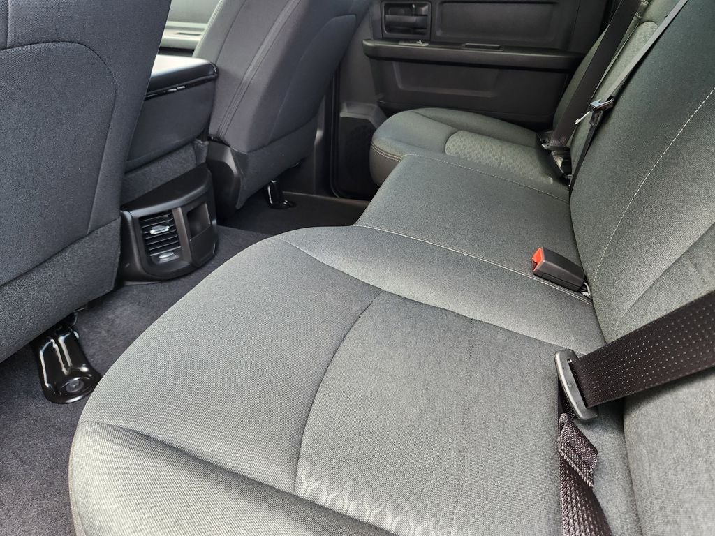 2026 RAM 3500 RAM 3500 TRADESMAN CREW CAB 4X4 6'4' BOX