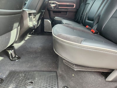 2026 RAM 3500 RAM 3500 LARAMIE CREW CAB 4X4 8' BOX