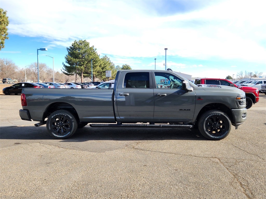 2026 RAM 3500 RAM 3500 LARAMIE CREW CAB 4X4 8' BOX