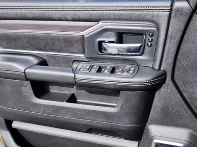 2026 RAM 3500 RAM 3500 LARAMIE CREW CAB 4X4 8' BOX