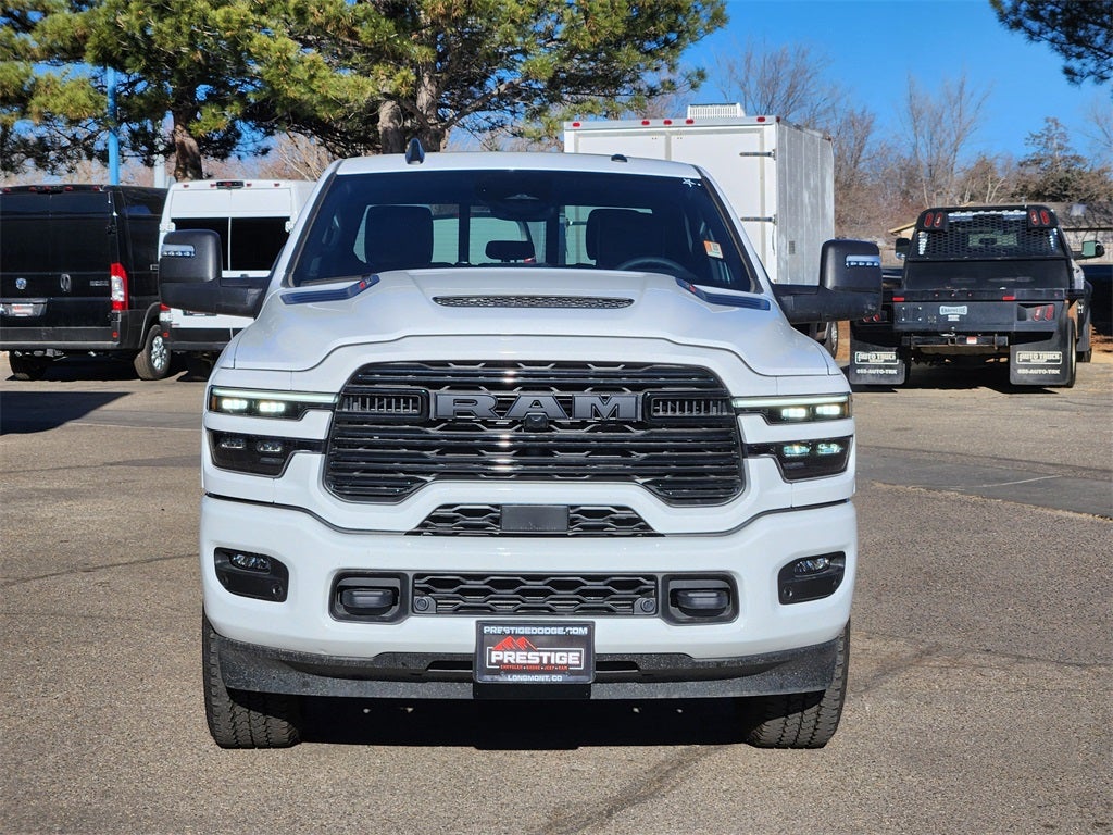 2025 RAM 3500 RAM 3500 LARAMIE CREW CAB 4X4 8' BOX