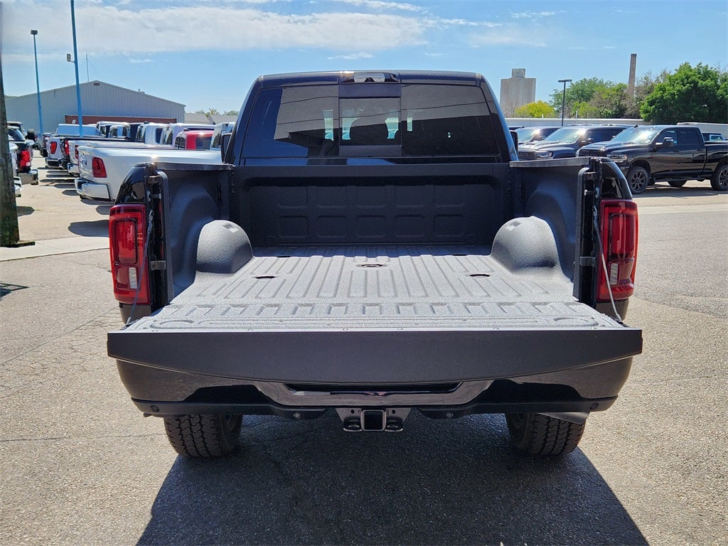 2025 RAM 3500 RAM 3500 LARAMIE MEGA CAB 4X4 6'4' BOX