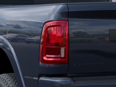 2026 RAM 3500 RAM 3500 LIMITED MEGA CAB 4X4 6'4' BOX