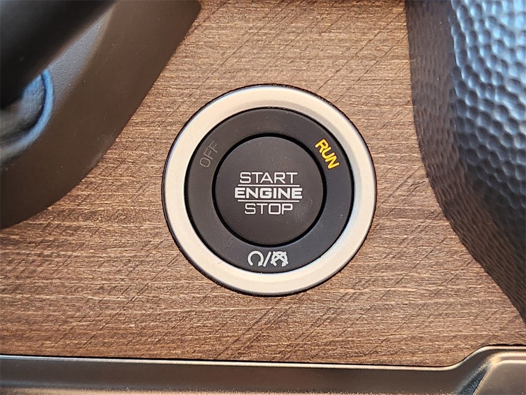 2026 RAM 3500 RAM 3500 LIMITED LONGHORN CREW CAB 4X4 8' BOX