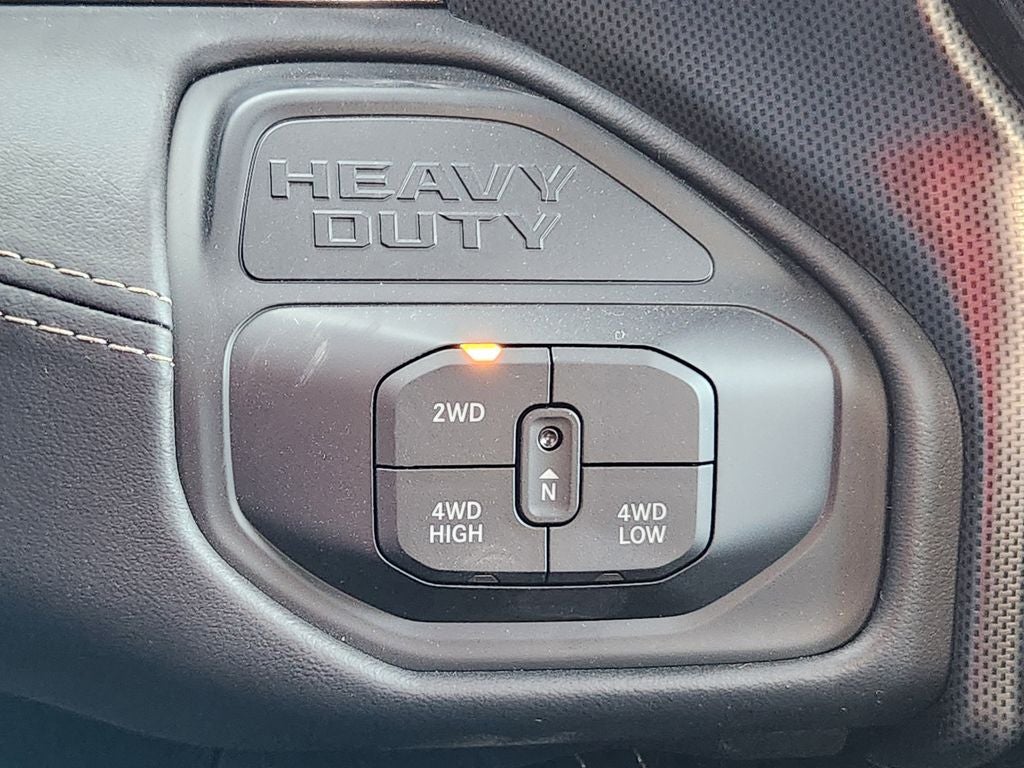 2026 RAM 3500 RAM 3500 LIMITED CREW CAB 4X4 8' BOX