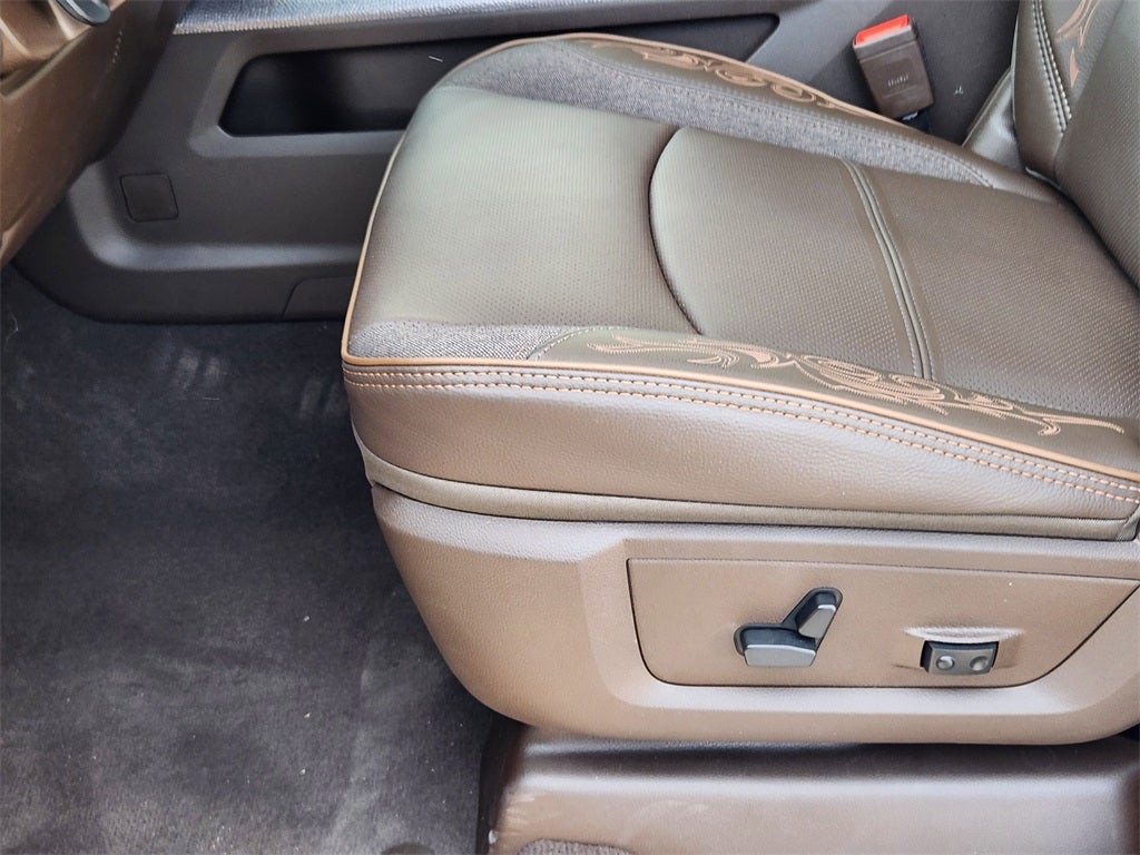 2026 RAM 2500 RAM 2500 LIMITED LONGHORN CREW CAB 4X4 6'4' BOX