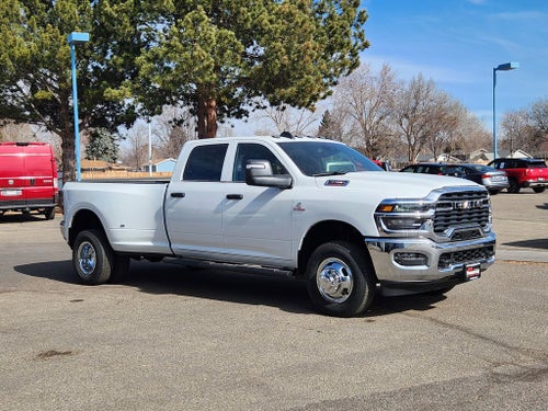 2026 RAM 3500 RAM 3500 TRADESMAN CREW CAB 4X4 8' BOX