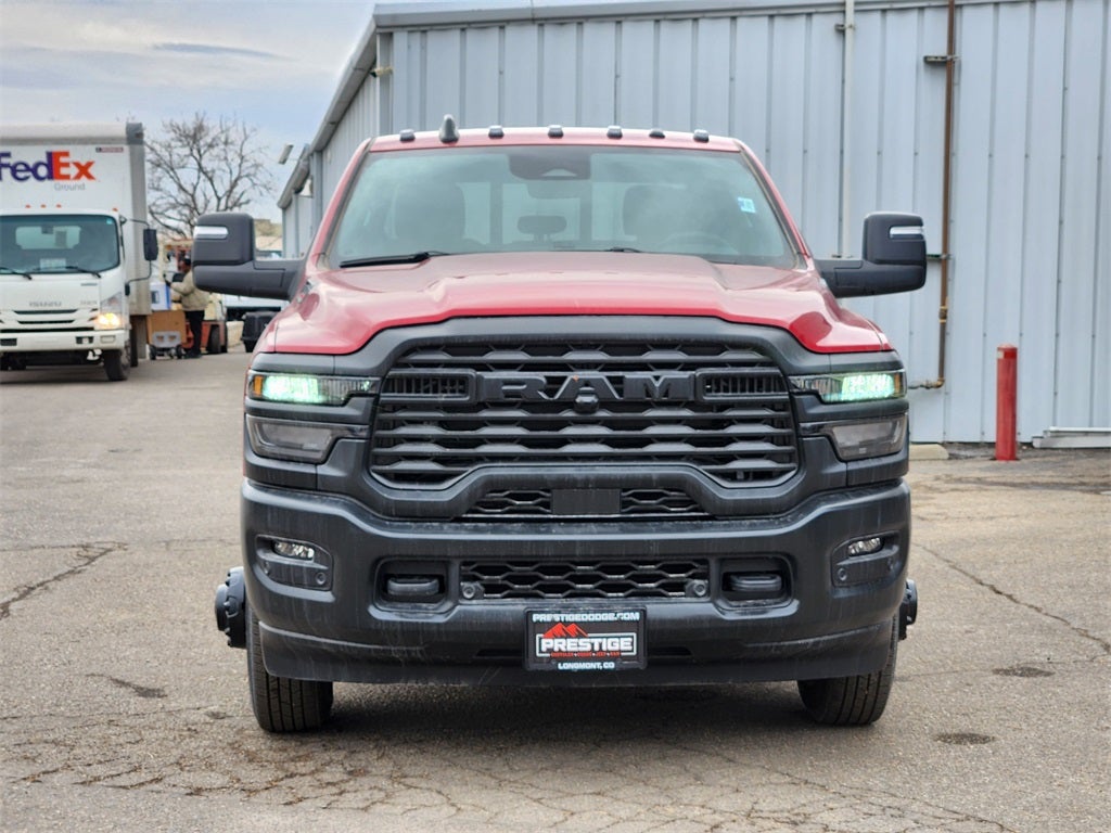 2026 RAM 3500 RAM 3500 TRADESMAN CREW CAB 4X4 8' BOX