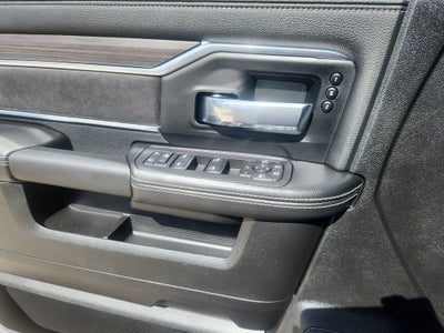2026 RAM 3500 RAM 3500 LARAMIE CREW CAB 4X4 8' BOX