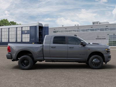 2026 RAM 3500 RAM 3500 LARAMIE MEGA CAB 4X4 6'4' BOX