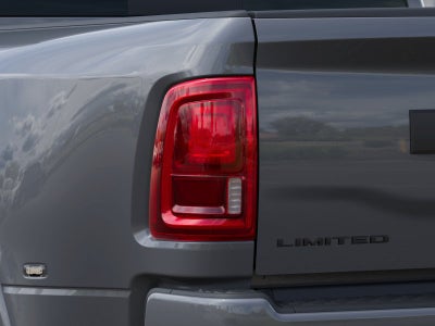 2026 RAM 3500 RAM 3500 LIMITED MEGA CAB 4X4 6'4' BOX