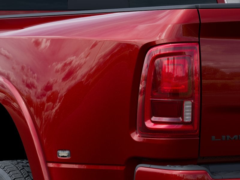 2026 RAM 3500 RAM 3500 LIMITED CREW CAB 4X4 8' BOX