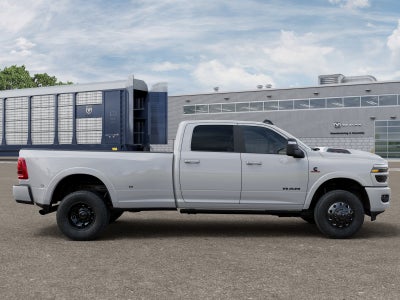 2026 RAM 3500 RAM 3500 LIMITED CREW CAB 4X4 8' BOX