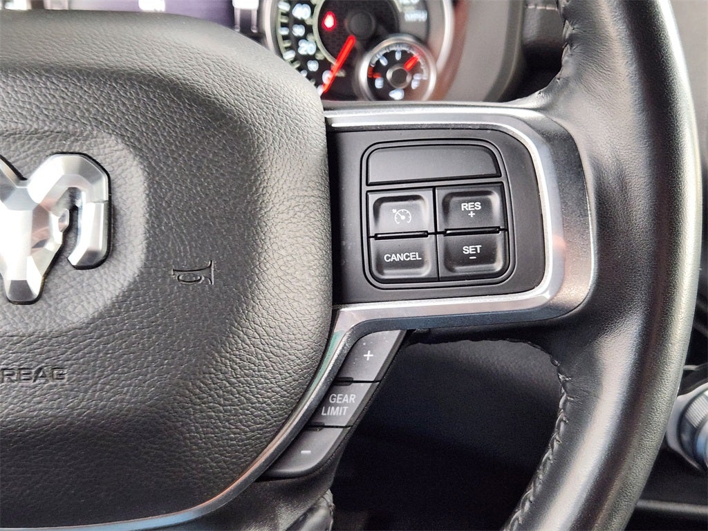 2022 RAM 2500 Laramie Crew Cab 4x4 6'4' Box