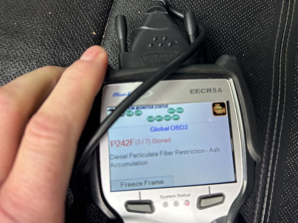 2020 RAM 2500 Laramie Crew Cab 4x4 6'4' Box