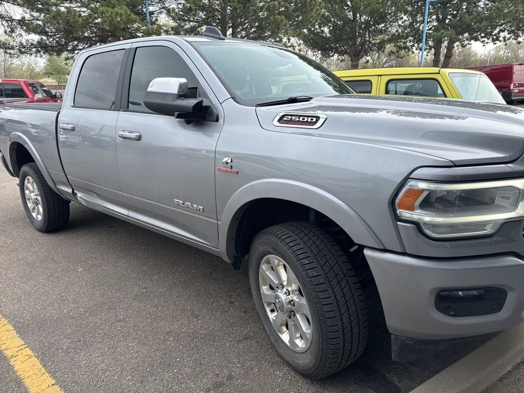 2020 RAM 2500 Laramie Crew Cab 4x4 6'4' Box