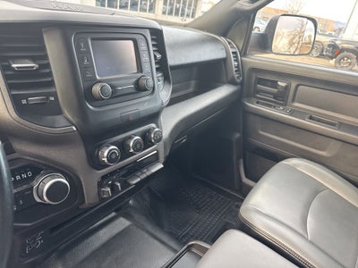 2022 RAM 2500 Tradesman Crew Cab 4x4 8' Box