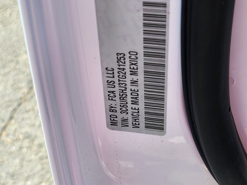 2026 RAM 2500 RAM 2500 TRADESMAN CREW CAB 4X4 8' BOX