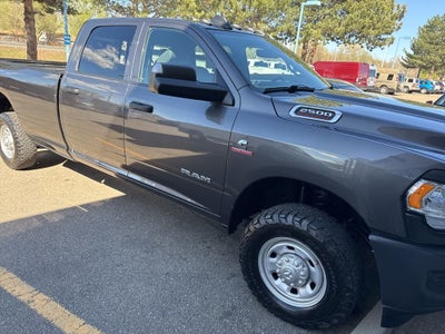 2022 RAM 2500 Tradesman Crew Cab 4x4 8' Box