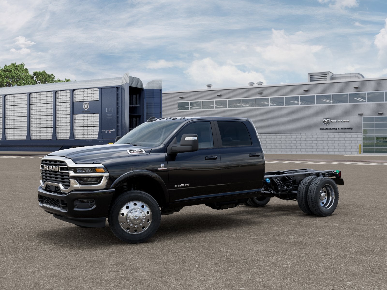 2026 RAM 5500 Chassis Cab RAM 5500 BIG HORN CHASSIS CREW CAB 4X4 60' CA