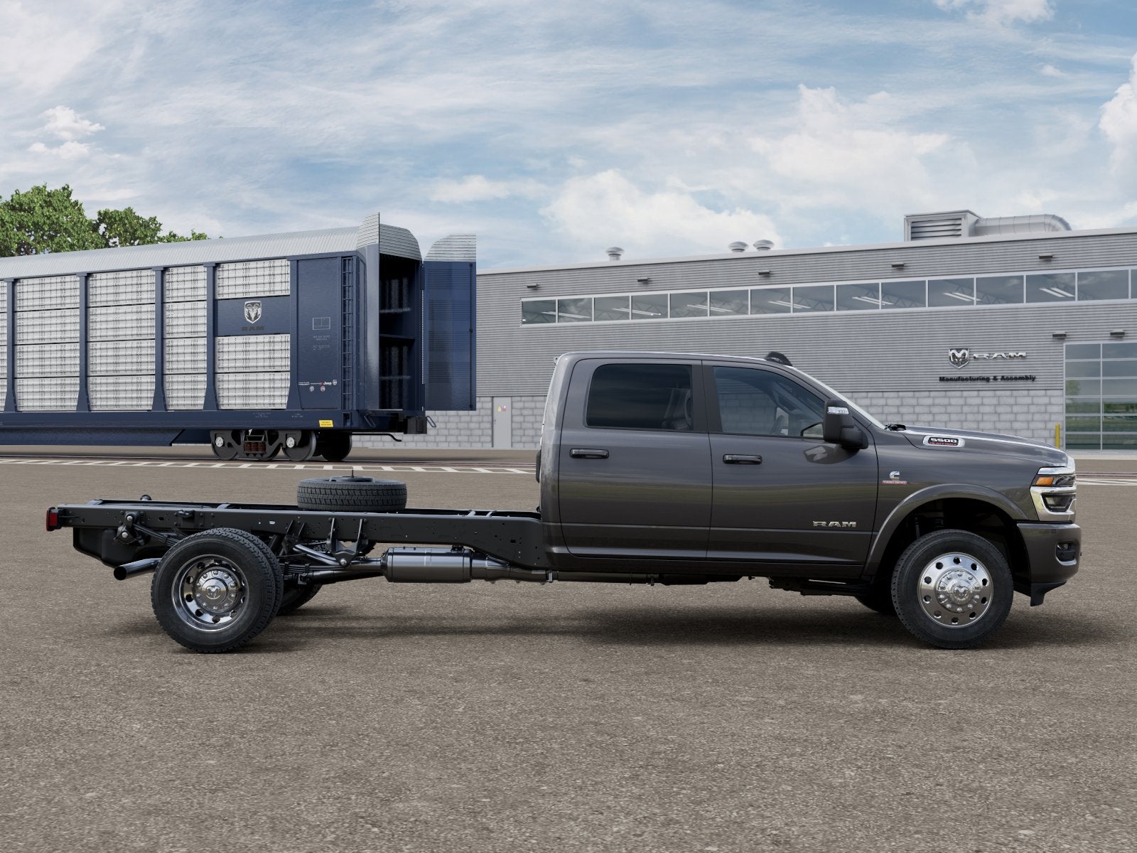 2026 RAM 5500 Chassis Cab RAM 5500 BIG HORN CHASSIS CREW CAB 4X4 84' CA