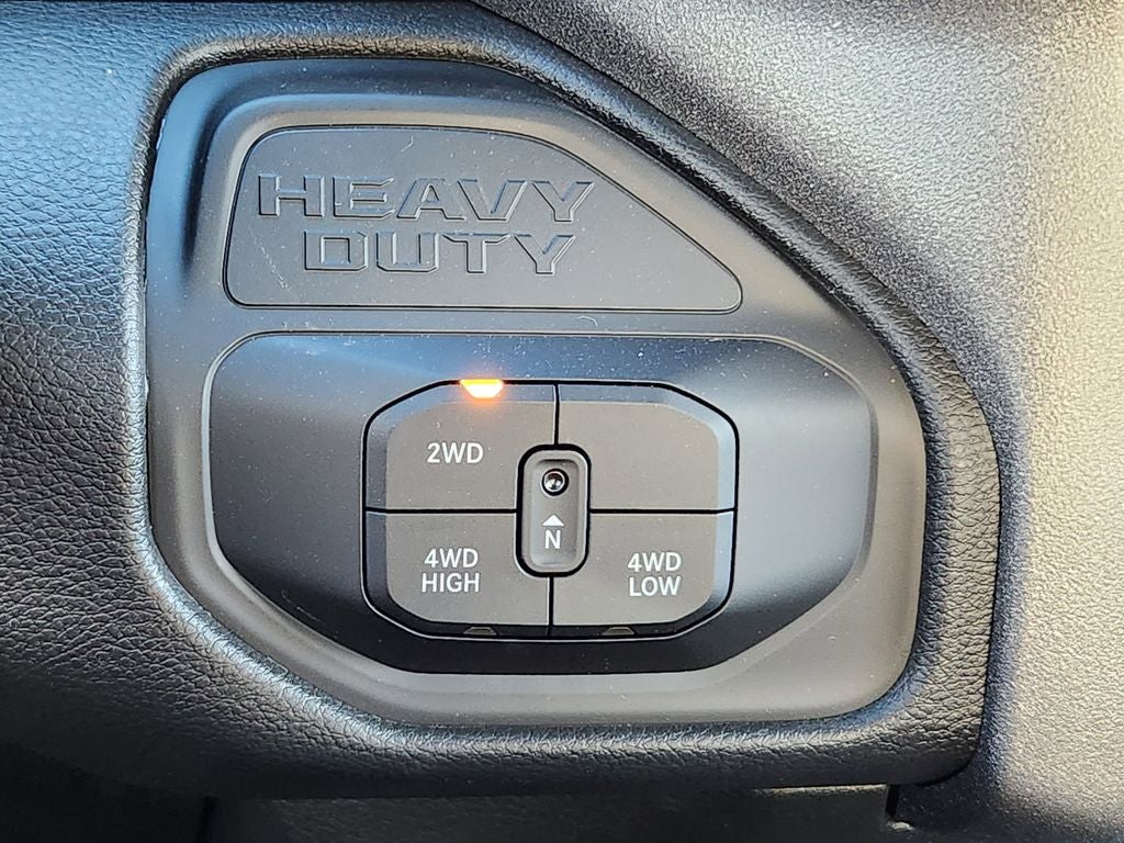 2026 RAM 5500 Chassis Cab RAM 5500 TRADESMAN CHASSIS CREW CAB 4X4 84' CA