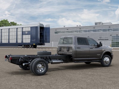 2026 RAM 5500 Chassis Cab RAM 5500 BIG HORN CHASSIS CREW CAB 4X4 84' CA