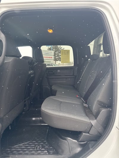 2024 RAM 3500 Chassis Tradesman/SLT/Laramie/Limited