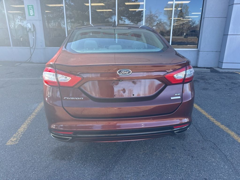 2016 Ford Fusion SE