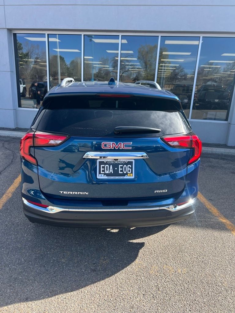 2020 GMC Terrain SLT