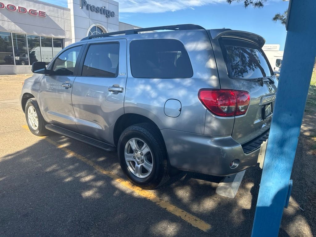 2011 Toyota Sequoia SR5
