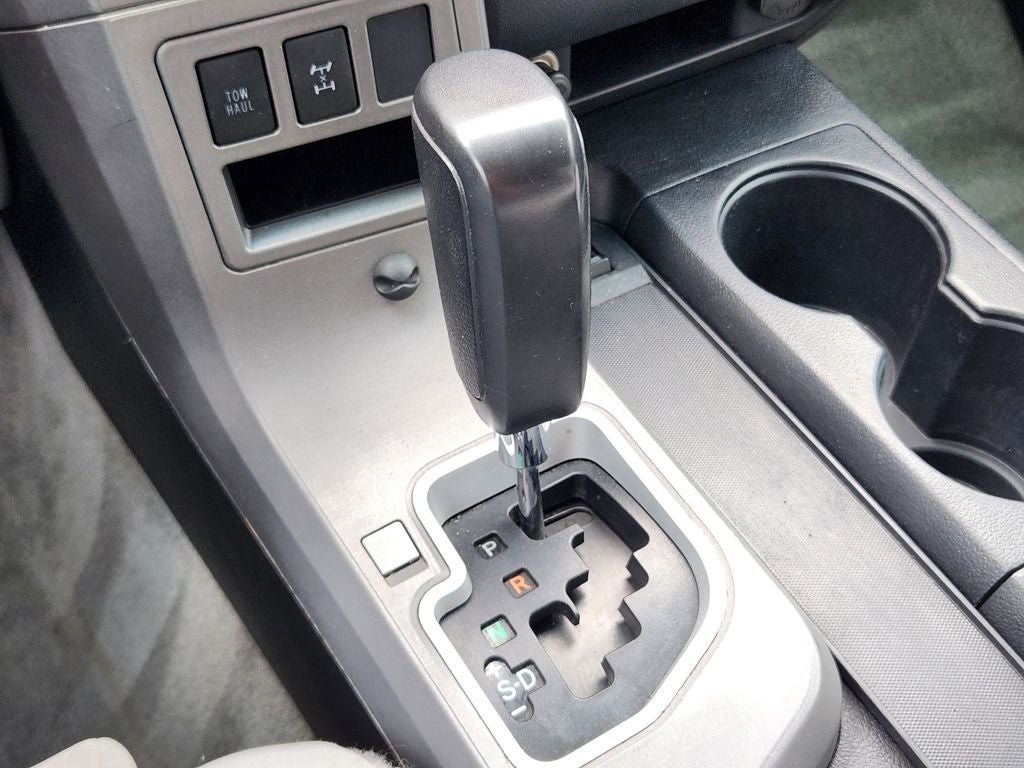 2011 Toyota Sequoia SR5 5.7L