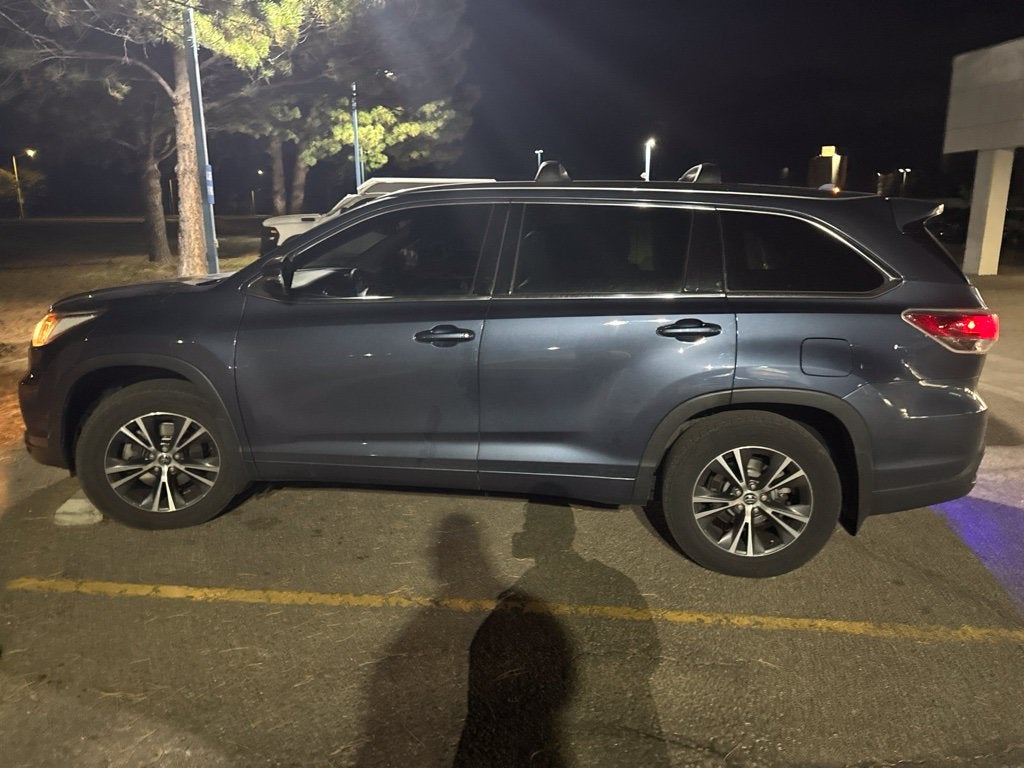 2016 Toyota Highlander XLE V6