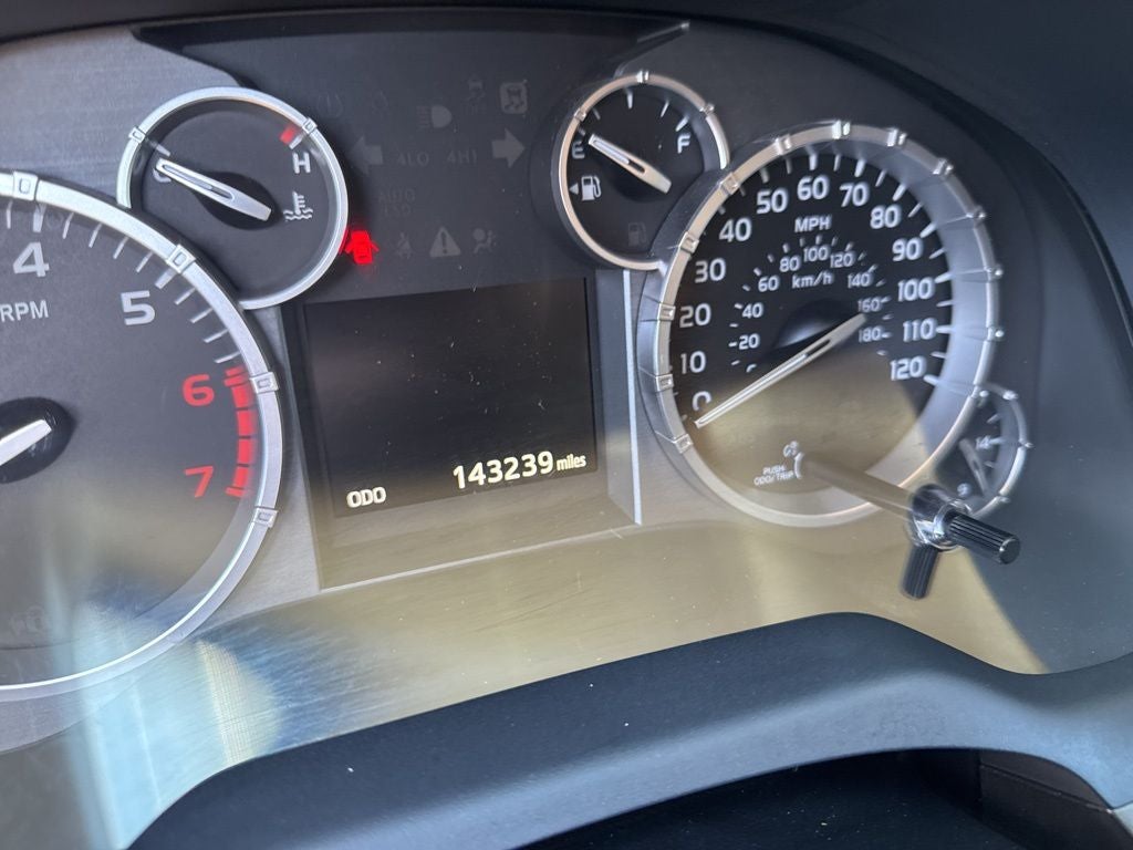 2014 Toyota Tundra SR5