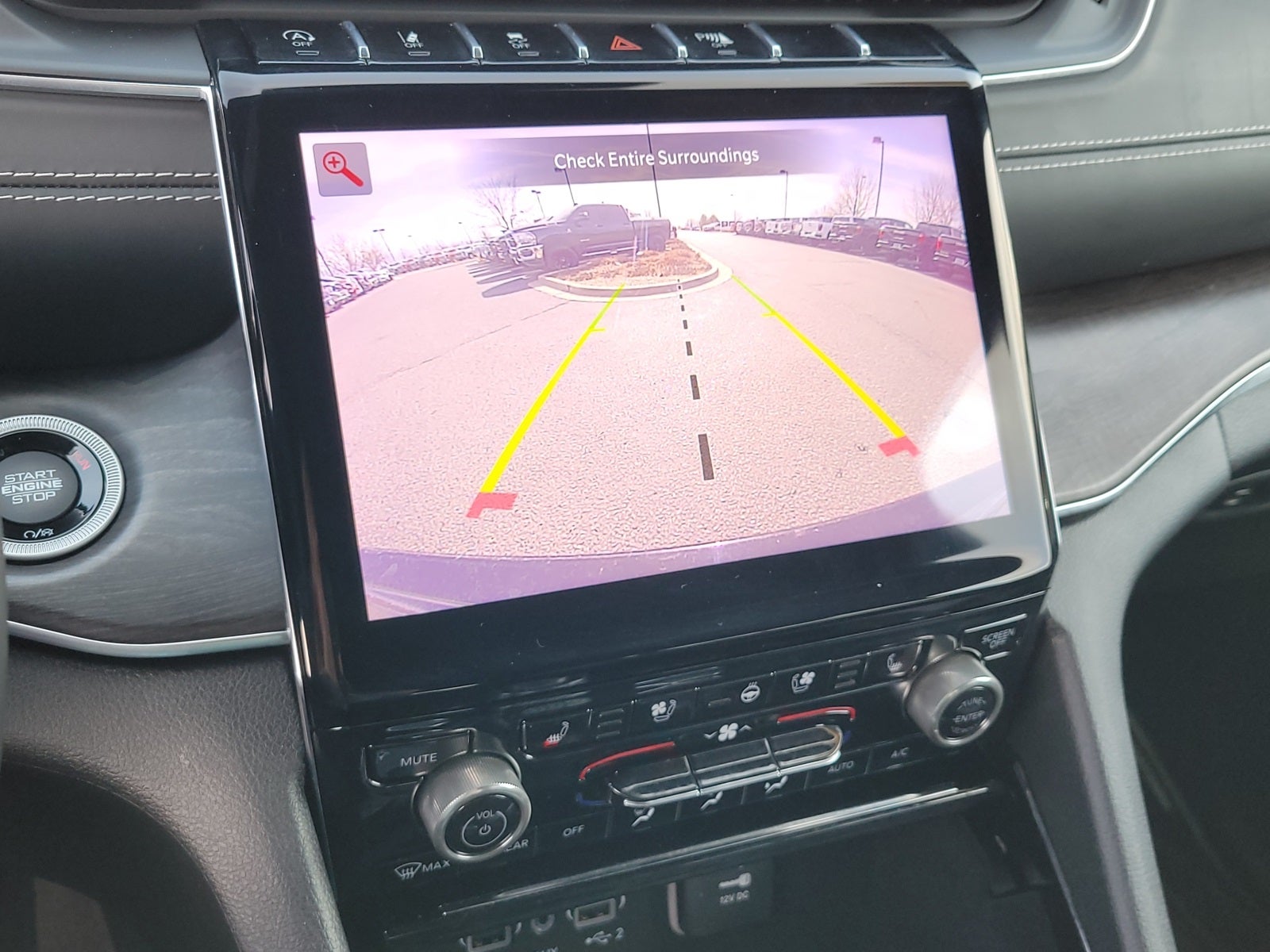 2022 Jeep Grand Cherokee Overland