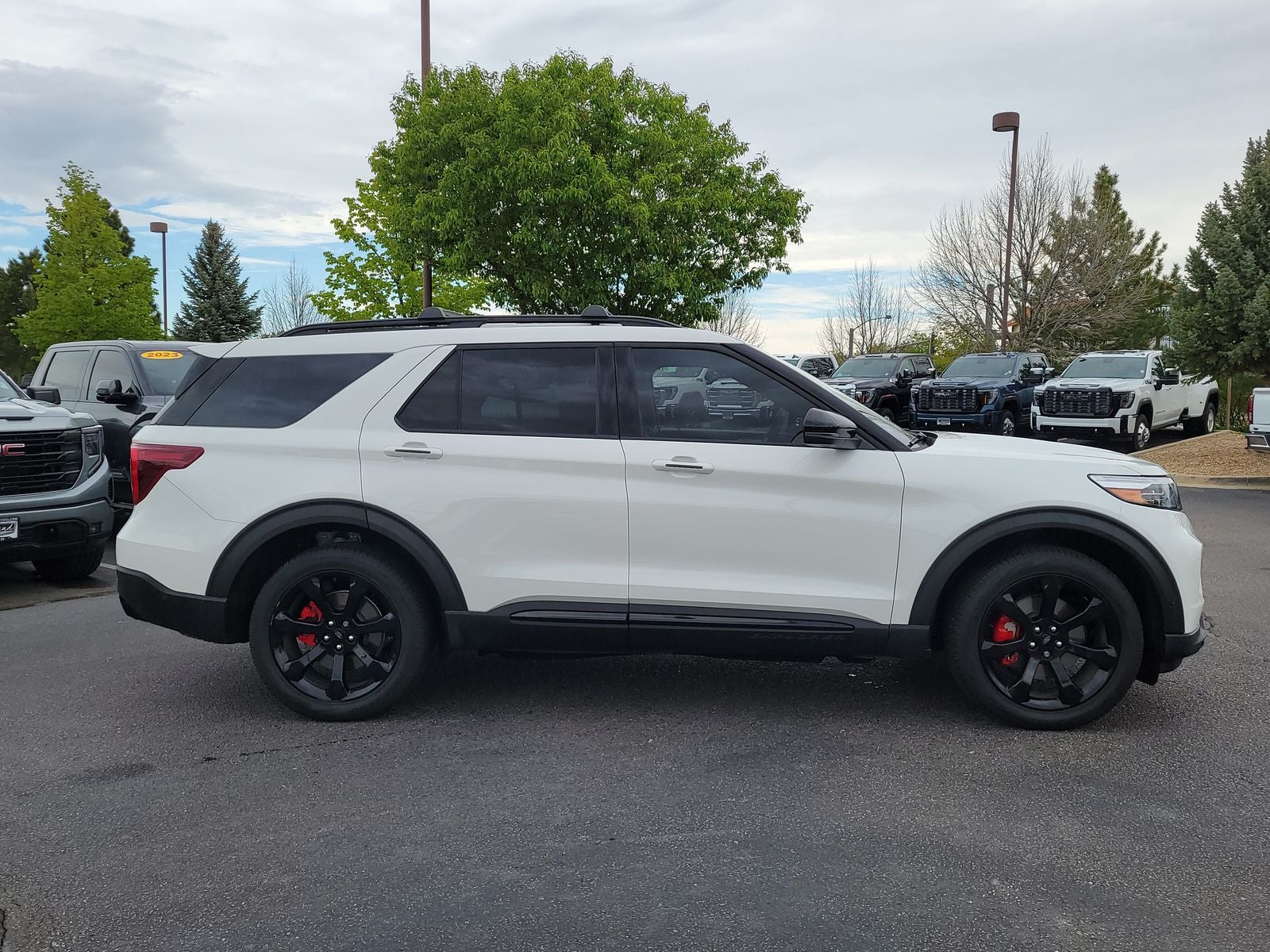 2024 Ford Explorer ST