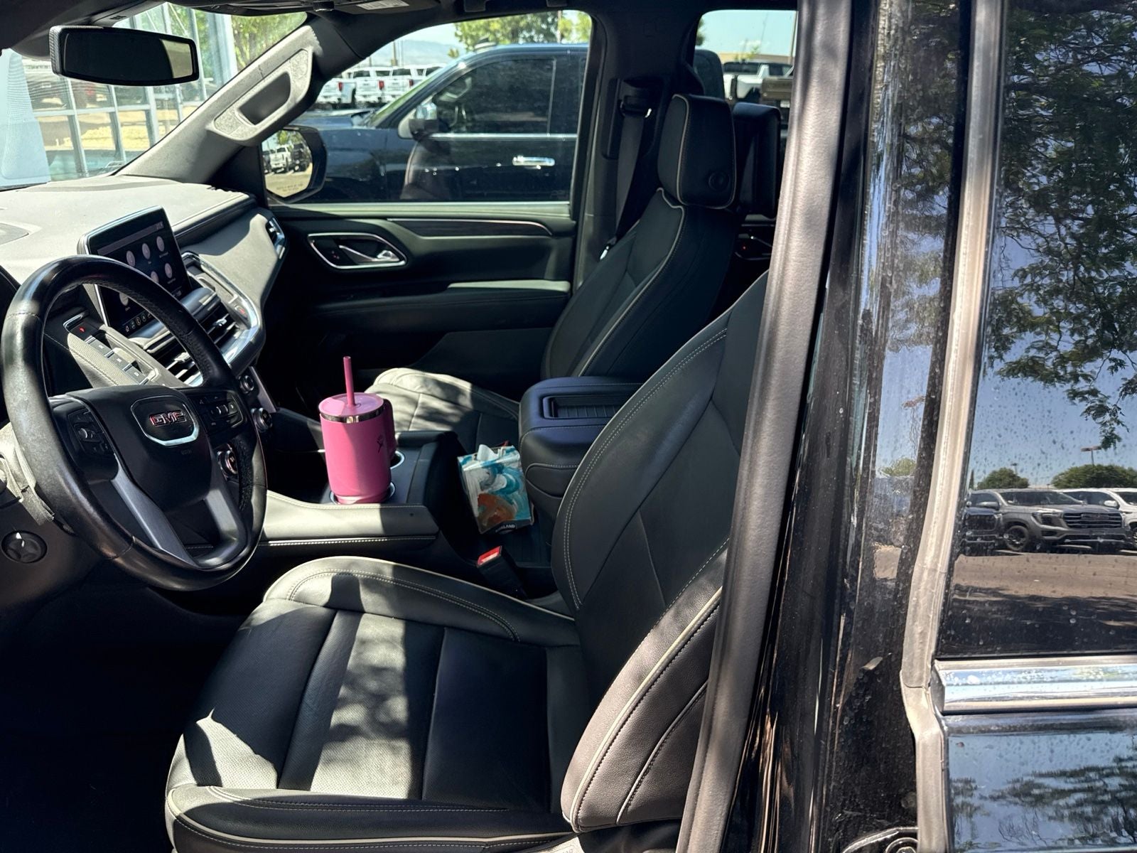 2021 GMC Yukon SLT